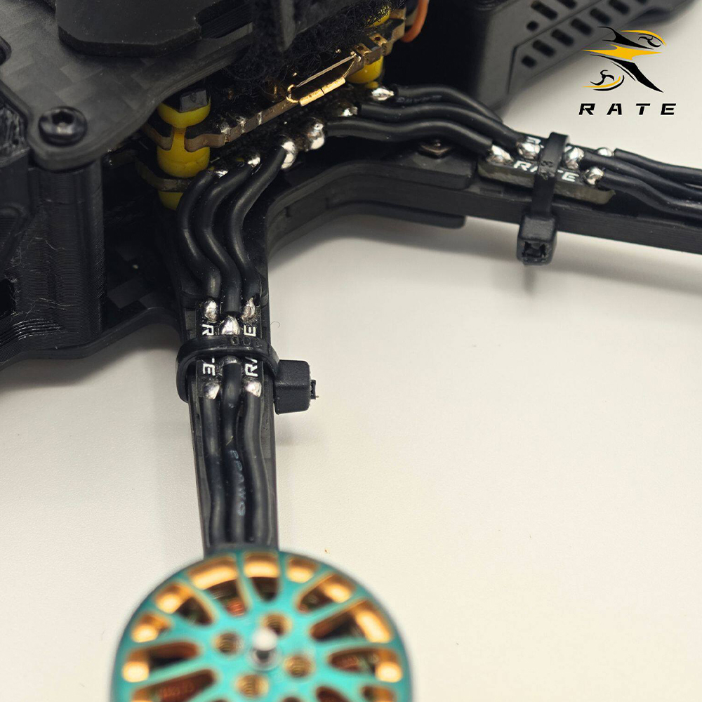 Płytka przedłużająca przewody  – Drone Battery Plate recenzja i cena